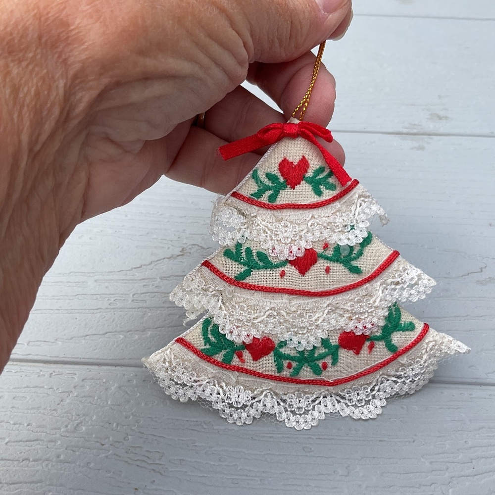 Vintage ornament Tree white embroidered with lace 3” tall magnet back